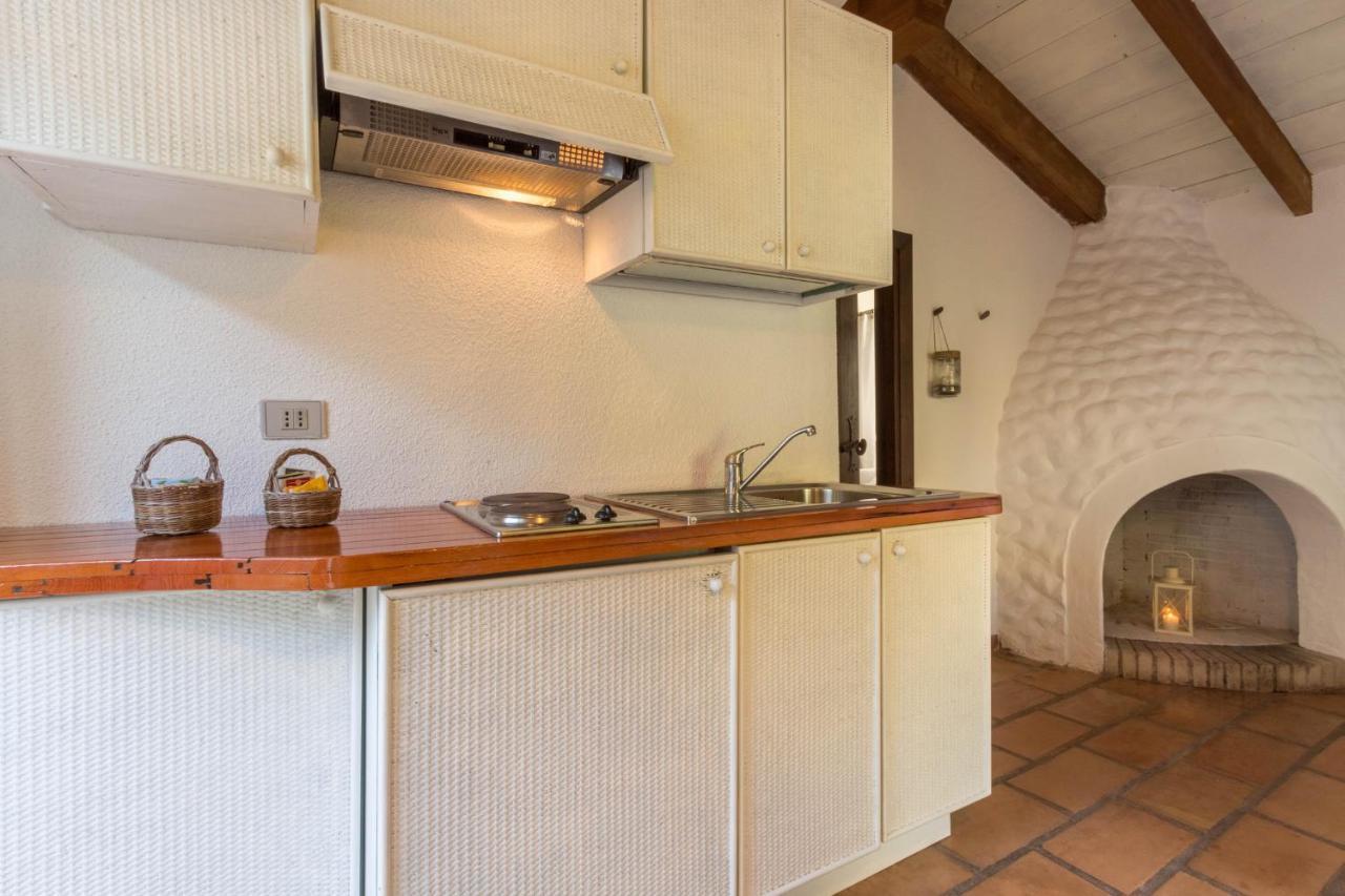 Deppy Cottage Porto Columbu - Perd'E Sali Exterior photo